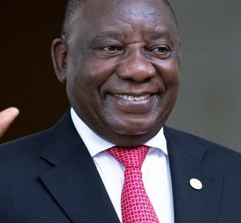 Afrique du Sud-Parlement : Le président Ramaphosa échappe à la destitution 