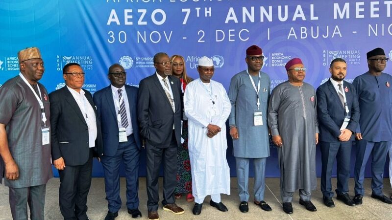 Le Nigeria salue les efforts du Roi du Maroc visant à réunir les opérateurs des zones franches en Afrique