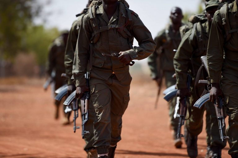 Enlèvement au Burkina: les terroristes «enclenchent» une nouvelle phase (Président)