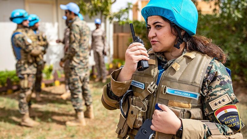 Mali : La MINUSMA salue le travail d’une équipe féminine de Casques bleus dédiée à la détection des EEI