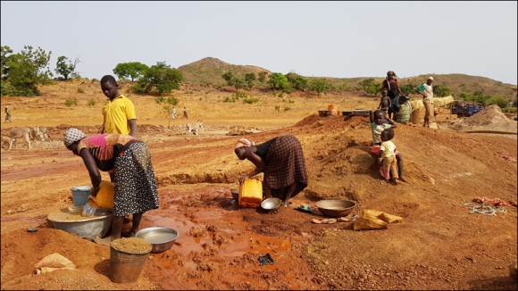 Fermeture de plusieurs sites d’exploitation artisanale d’or dans la région du Centre-est du Burkina