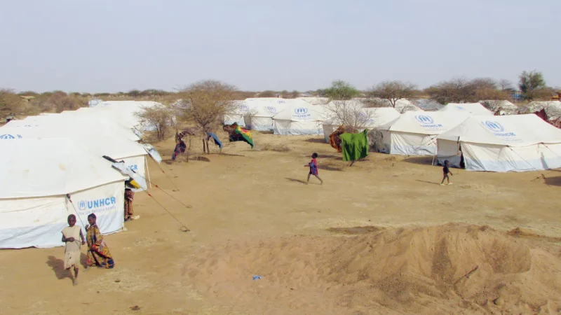 Le Burkina Faso autorise l’approvisionnement héliporté des aides du PAM