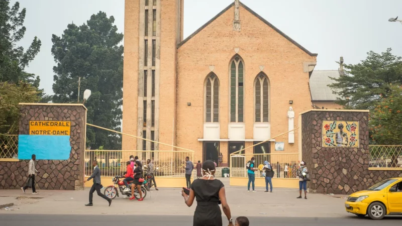 Deux prêtres déchus en RDC pour «sacrilège» 