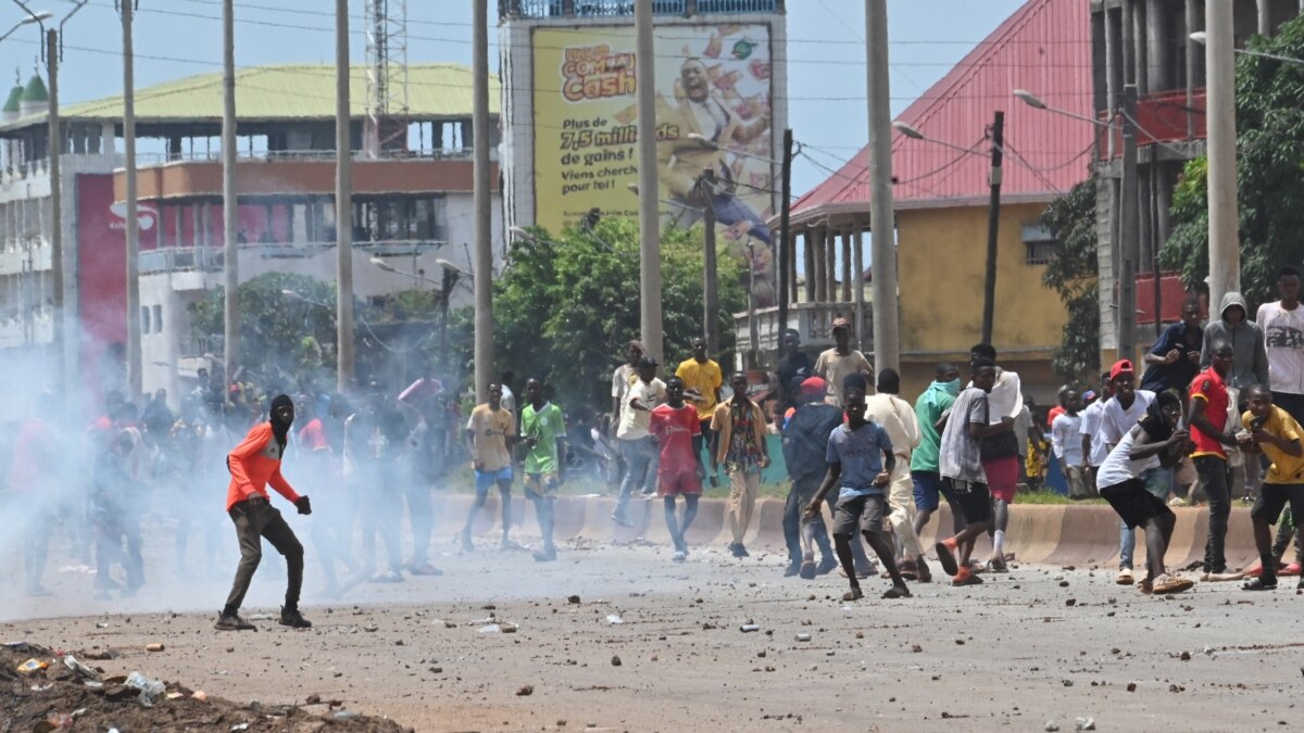 Guinée-Conakry : L’opposition reporte une manifestation après une médiation religieuse