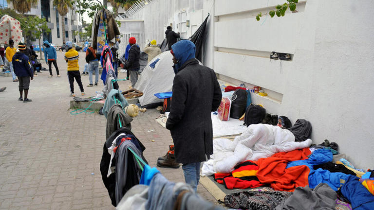 Tunisie/Violences anti-migrants: La Banque mondiale va suspendre son principal programme