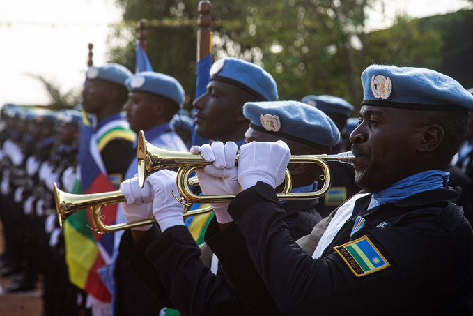Plus de 300 Casques bleus rwandais décorés de la médaille de l’ONU en Centrafrique