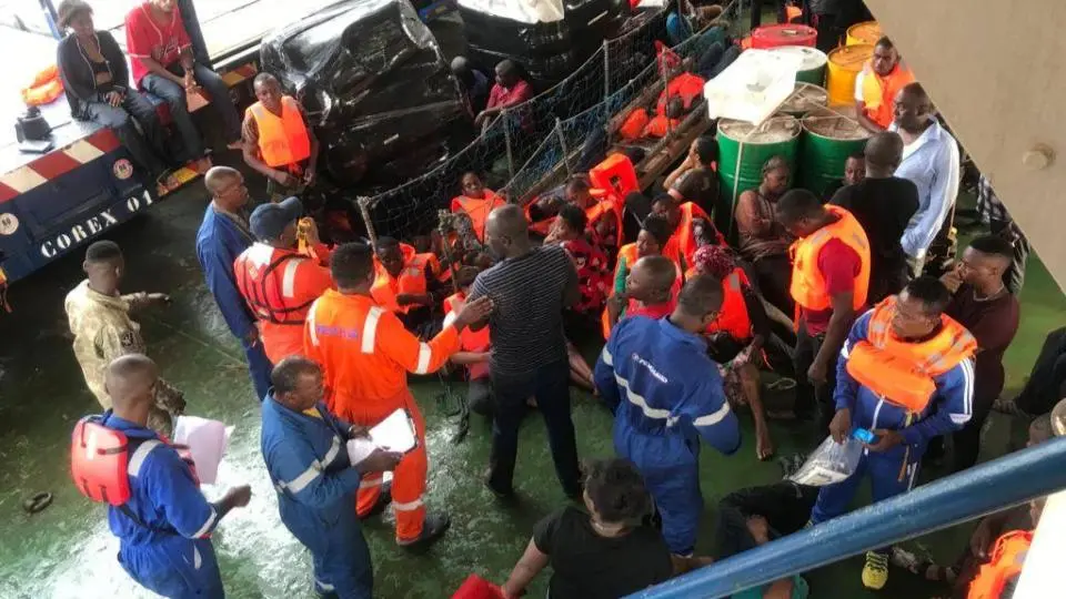 Gabon : Une équipe de football échappe à la mort lors du naufrage du navire «Esther Miracle»