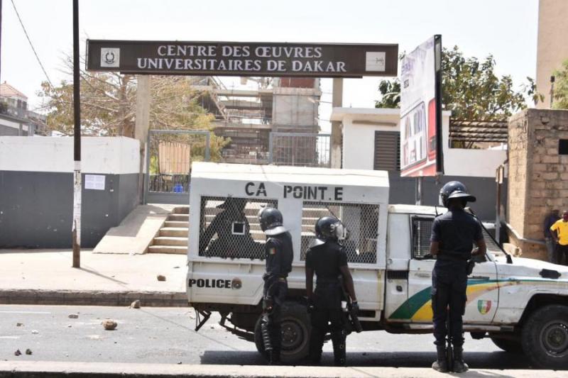 Heurts ce mercredi à Dakar, entre policiers et étudiants supportant l’opposant Ousmane Sonko