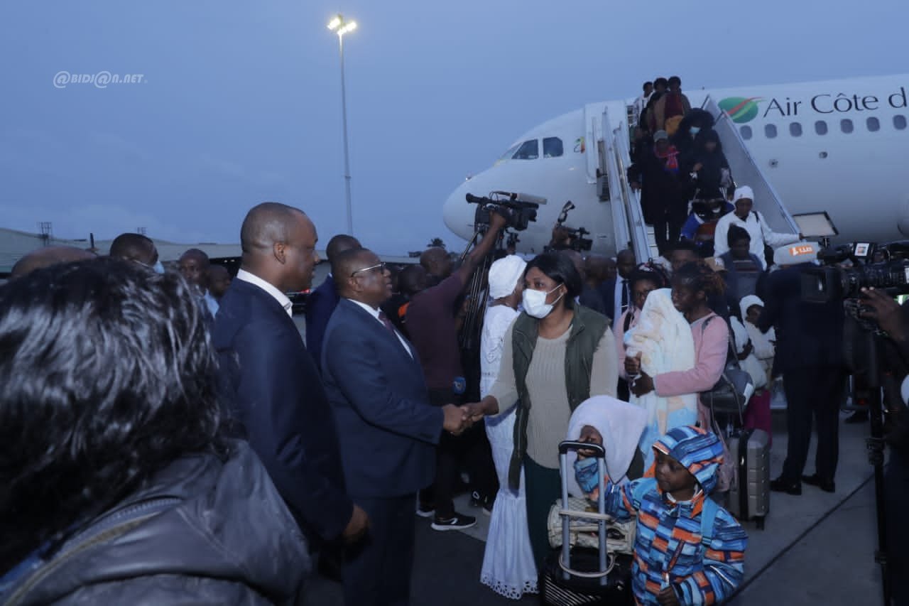 Arrivée à Abidjan du deuxième contingent de migrants ivoiriens en provenance de la Tunisie