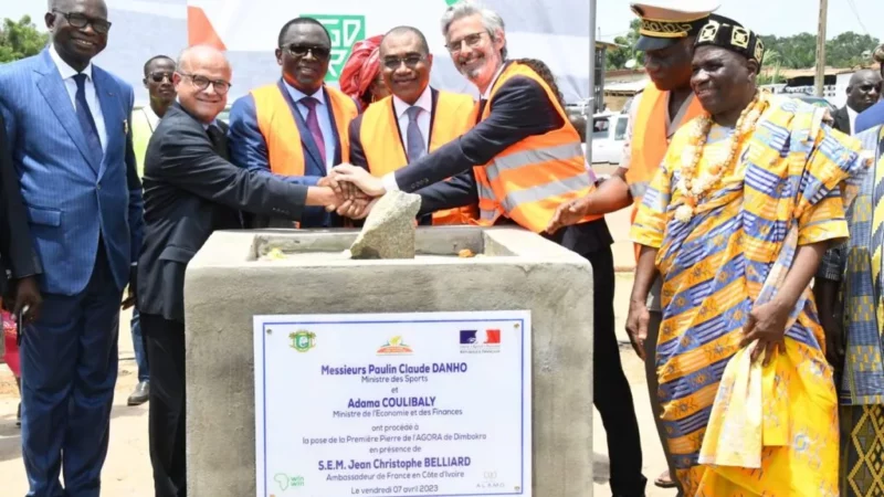 La Côte d’Ivoire baptise deux stades en hommage à deux figures du pays