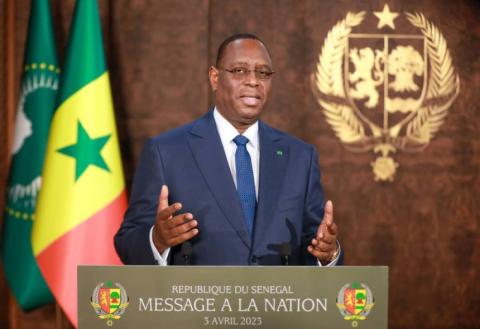 Le président sénégalais Macky Sall affirme que la jeunesse est au cœur de ses préoccupations