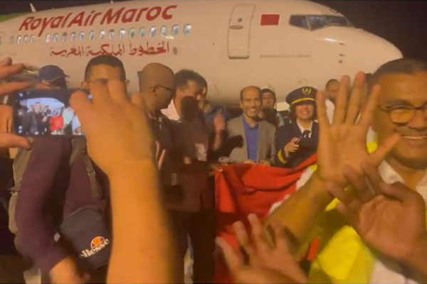 Casablanca : Arrivée du premier avion de la RAM transportant 136 ressortissants marocains rapatriés du Soudan