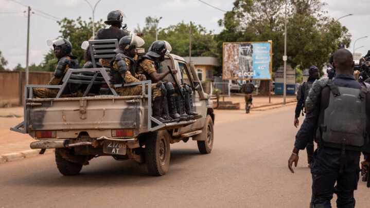 Amnesty pointe du doigt l’armée burkinabè dans le massacre de Karma
