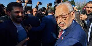 Tunisie : Le bras de fer pouvoir-opposition conduit Rached Ghannouchi à la prison pour un an