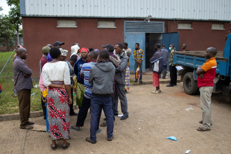 Attaque de lycée en Ouganda: Trois élèves échappent à leurs ravisseurs 