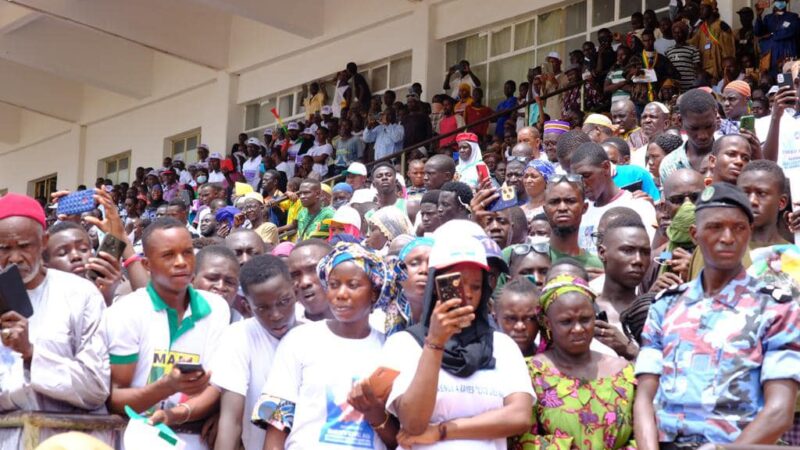 Mali : Le président Goïta inaugure des chantiers majeures dans la Région de Kayes