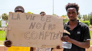 Tunisie: Nouveaux appels pressants à l’aide pour les migrants expulsés dans le désert