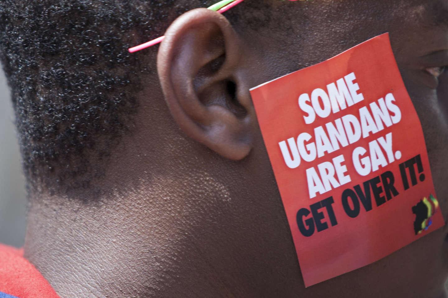 Un jeune homme de 20 ans poursuivi en Ouganda pour «homosexualité aggravée»