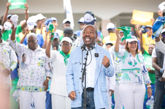 Gabon-Election présidentielle 2023 : le président sortant, Ali Bongo en campagne à Franceville 