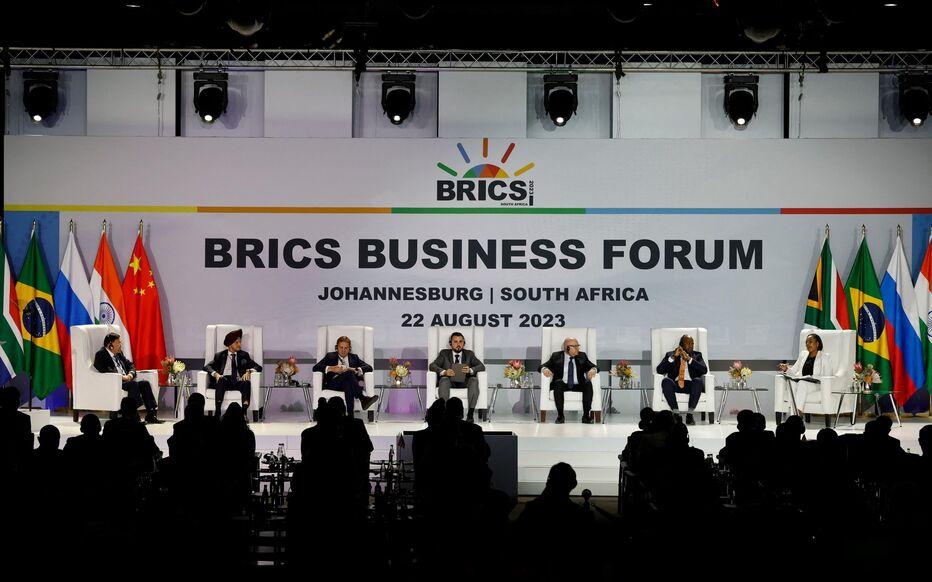 Le groupe des BRICS s’ouvre à six nouveaux pays membres à partir de janvier 2024 