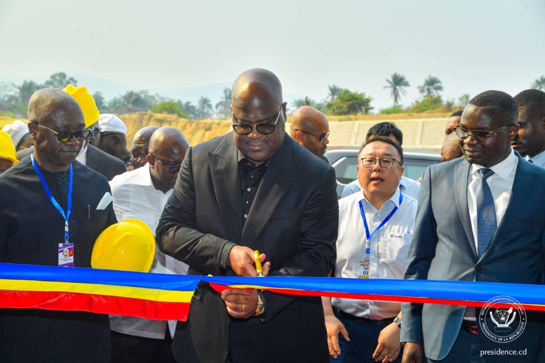 RDC : Tshisekedi inaugure une unité de production de carreaux et de faïences «Made in Congo»
