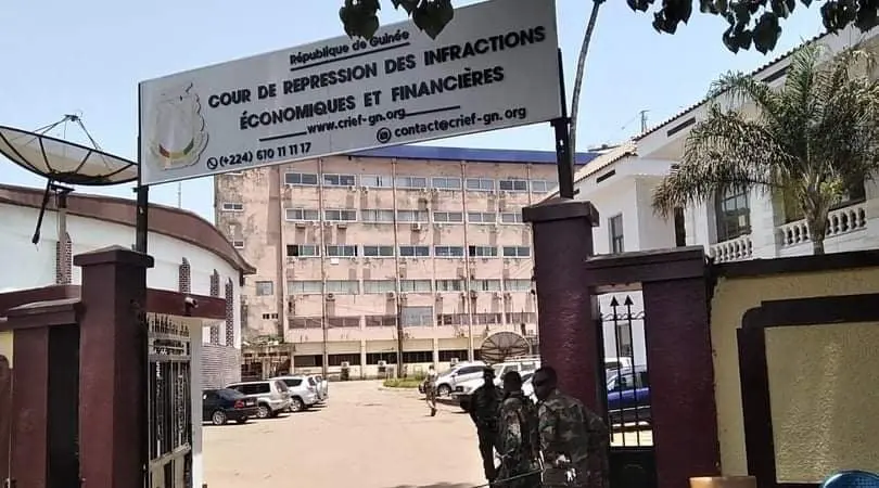 Des responsables financiers de l’Etat interdits de quitter la Guinée