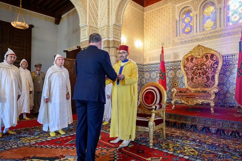 Le Roi Mohammed VI reçoit un deuxième groupe d’ambassadeurs étrangers