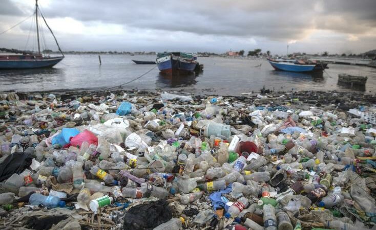 Les négociations internationales sur la pollution plastique s’achèvent à Nairobi sans grande avancée