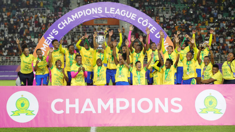 Football-Afrique du Sud : Mamelodi Sundowns domine le continent africain chez les Hommes comme chez les Dames en 2023