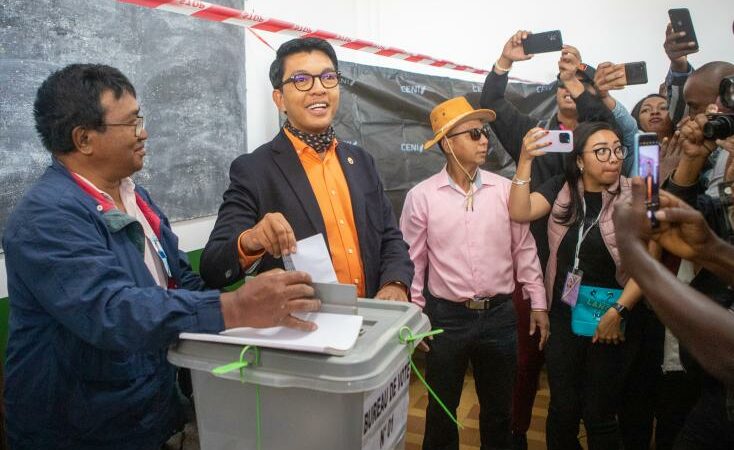 Des observateurs électoraux étrangers apprécient un scrutin «paisible» à Madagascar