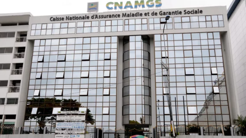 Gabon : Les agents de la CNAMGS réclament le départ de leur DG Sévérin Anguille