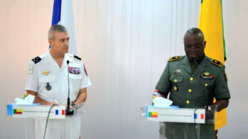 France-Bénin : Le Chef d’état-major Thierry Burkhard affirme que le Bénin n’héberge aucune base militaire française
