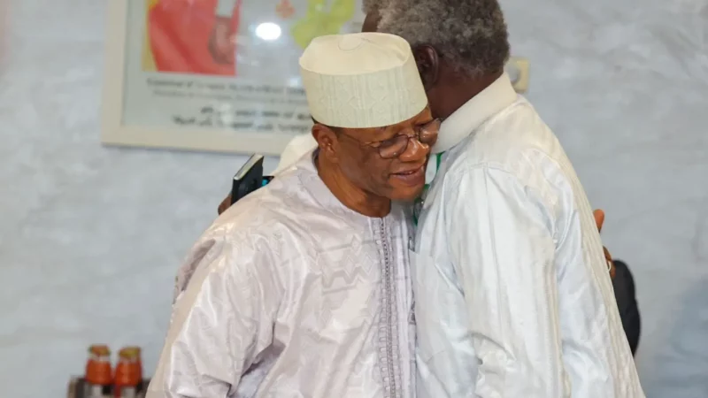 Le Ministre d’Etat et Secrétaire général de la Présidence tchadienne Ngothé Gatta cède son poste à Ahmad Alhabo