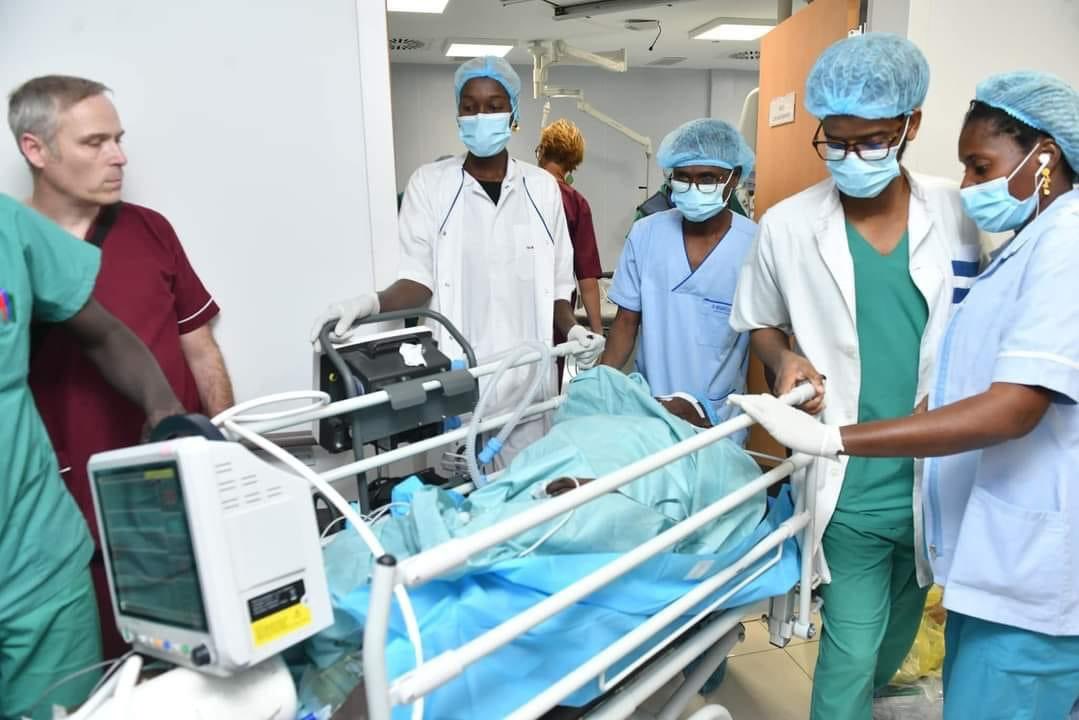 Sénégal/Prouesse médicale: Premier traitement endovasculaire d’un anévrisme cérébral dans un Hôpital sénégalais