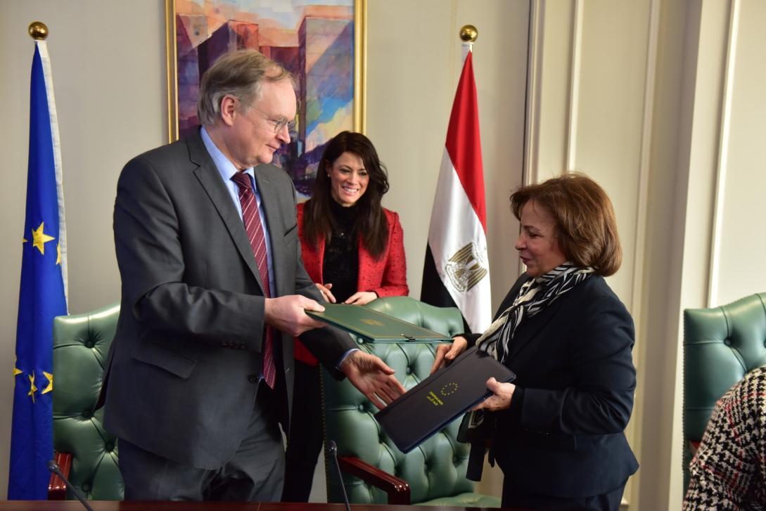 L’UE signe avec l’Égypte un accord de subvention pour la protection et l’autonomisation des enfants