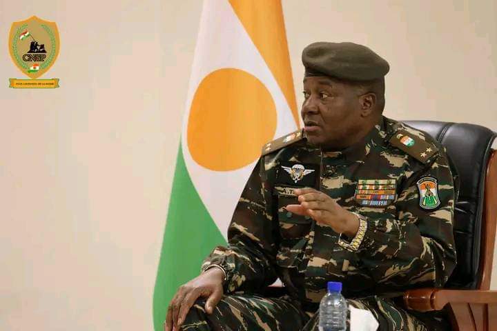 Niger/An 1 du CNSP: Le général Tiani rend hommage à ses pairs du Faso et du Mali