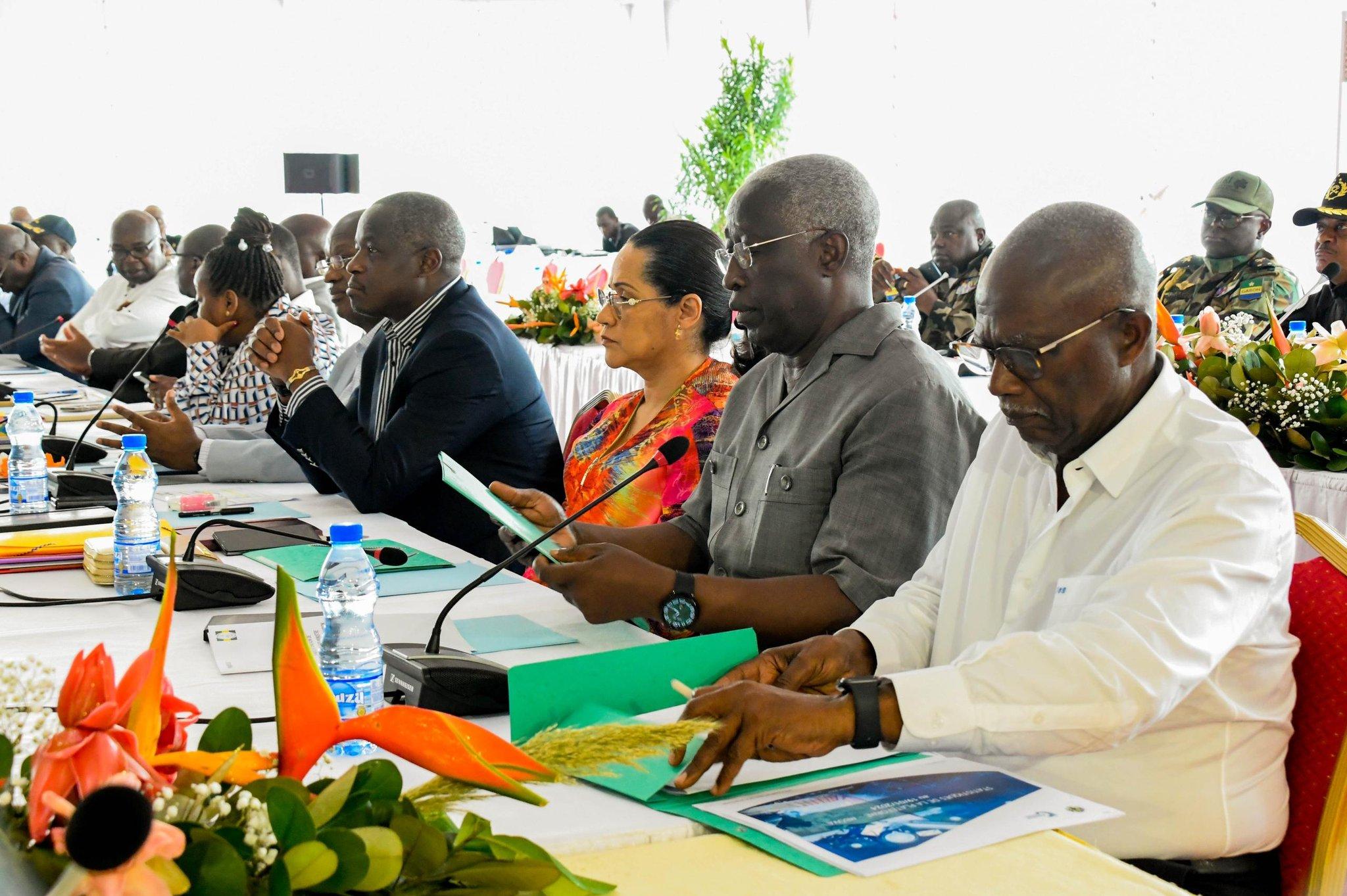 Les jeunes Gabonais ont une semaine supplémentaire pour apporter leurs propositions au Dialogue National