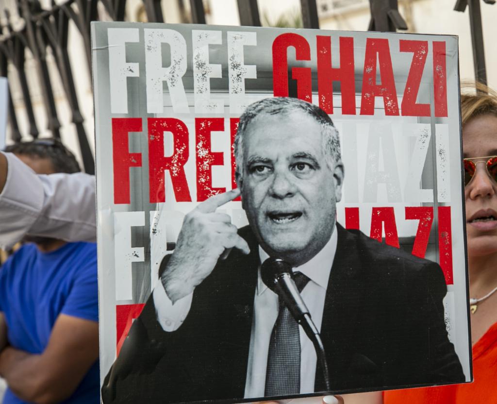 Amnesty International exige la libération des opposants détenus arbitrairement depuis un an en Tunisie
