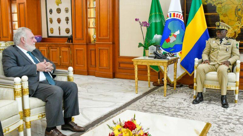 L’Espagne apporte son appui plein et entier au processus de Transition en cours au Gabon