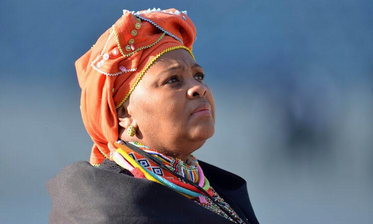 L’opposition en Afrique du Sud poursuit sa pression pour la démission de la présidente du Parlement accusée de corruption