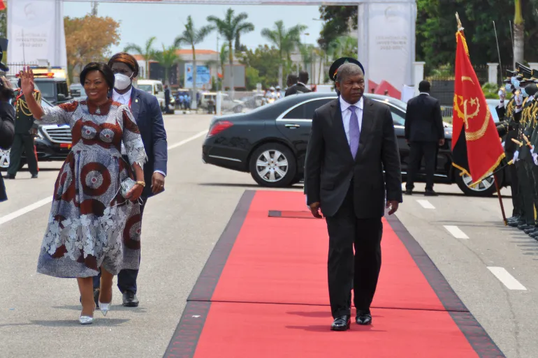 Le président João Lourenço représente l’Angola au 50ème anniversaire de la Révolution des Œillets à Lisbonne