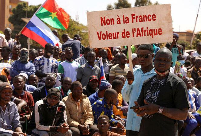 La France regrette l’expulsion de ses diplomates du Burkina Faso