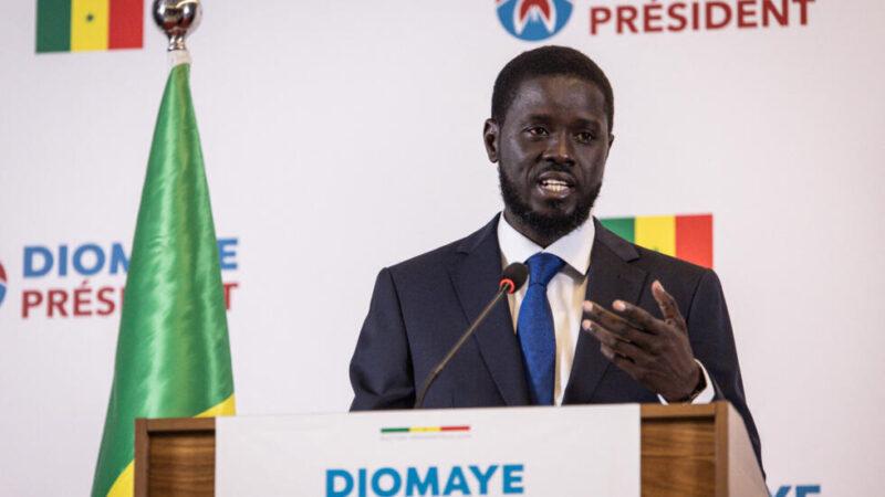Sénégal : Diomaye Faye abroge un décret relatif aux salaires des anciens ministres