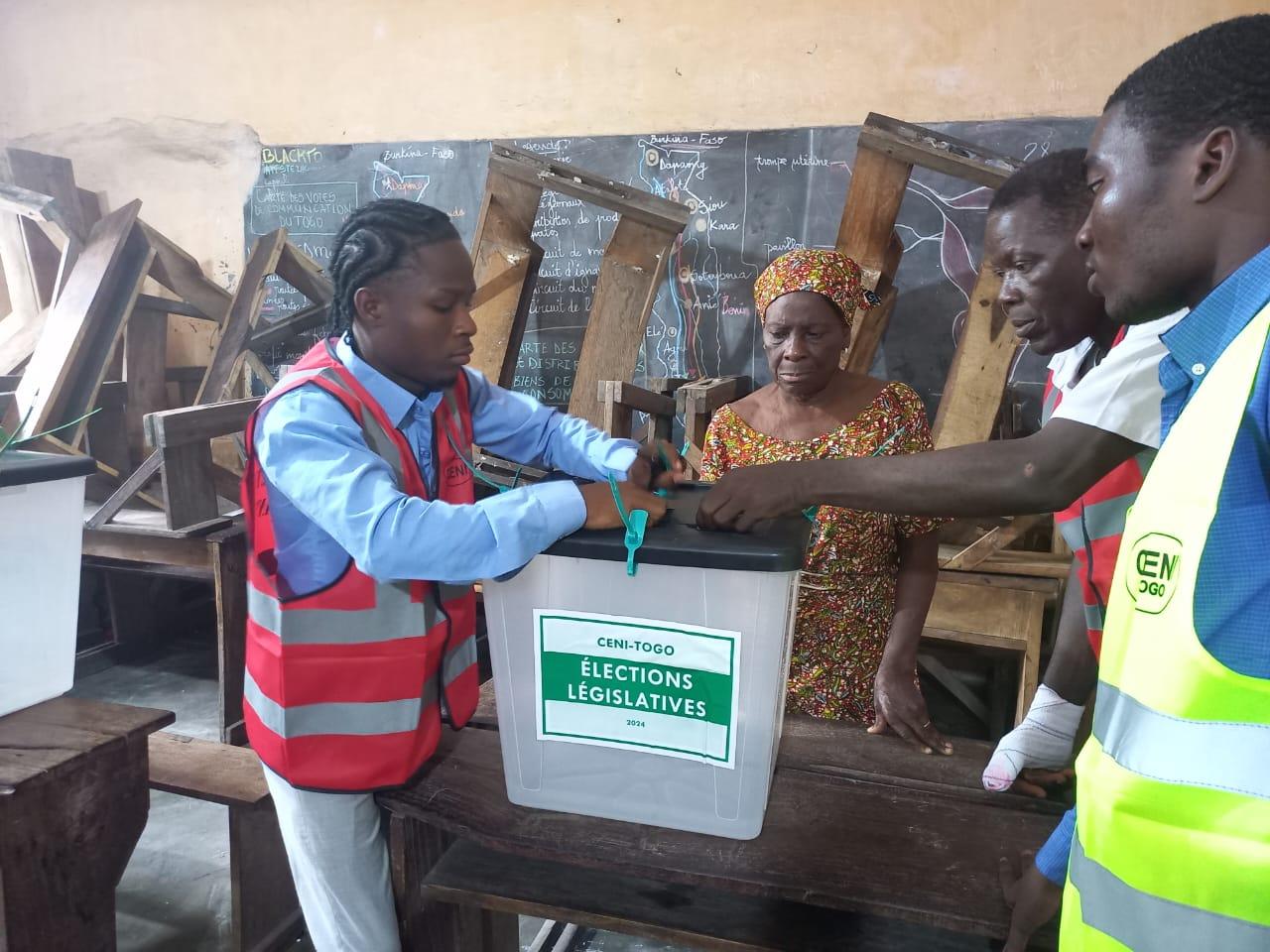 Togo/Elections régionales 2024: Les résultats provisoires créditent UNIR d’une large victoire avec 137 sièges