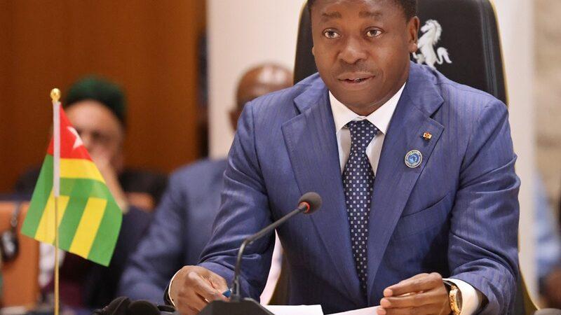 Le président togolais, Gnassingbé promulgue la loi portant révision de la Constitution