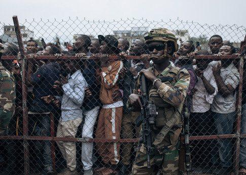 Une enquête d’Amnesty International révèle que la rébellion M23 en RDC tue, torture et retient des civils en otage dans des lieux de détention
