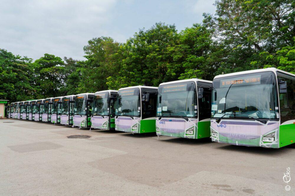 La société de transport ivoirienne SOTRA renforce son parc autos par l’acquisition de 200 nouveaux bus