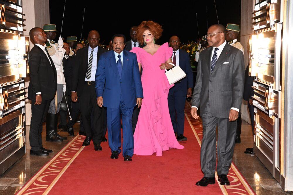 Le président sortant du Cameroun, Paul Biya postule pour un nouveau mandat après 43 ans déjà au pouvoir
