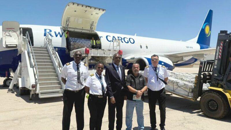 Le Rwanda envoie deux cargaisons d’aide humanitaire à Gaza