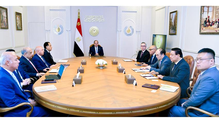 Energie : L’Egypte et le groupe chinois Sungrow poursuivent les échanges sur un projet de construction d’une usine de 10 GW pour la production de batteries